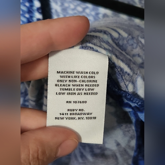 Ruby Rd. Draped overpiece 22W - Picture 3 of 4